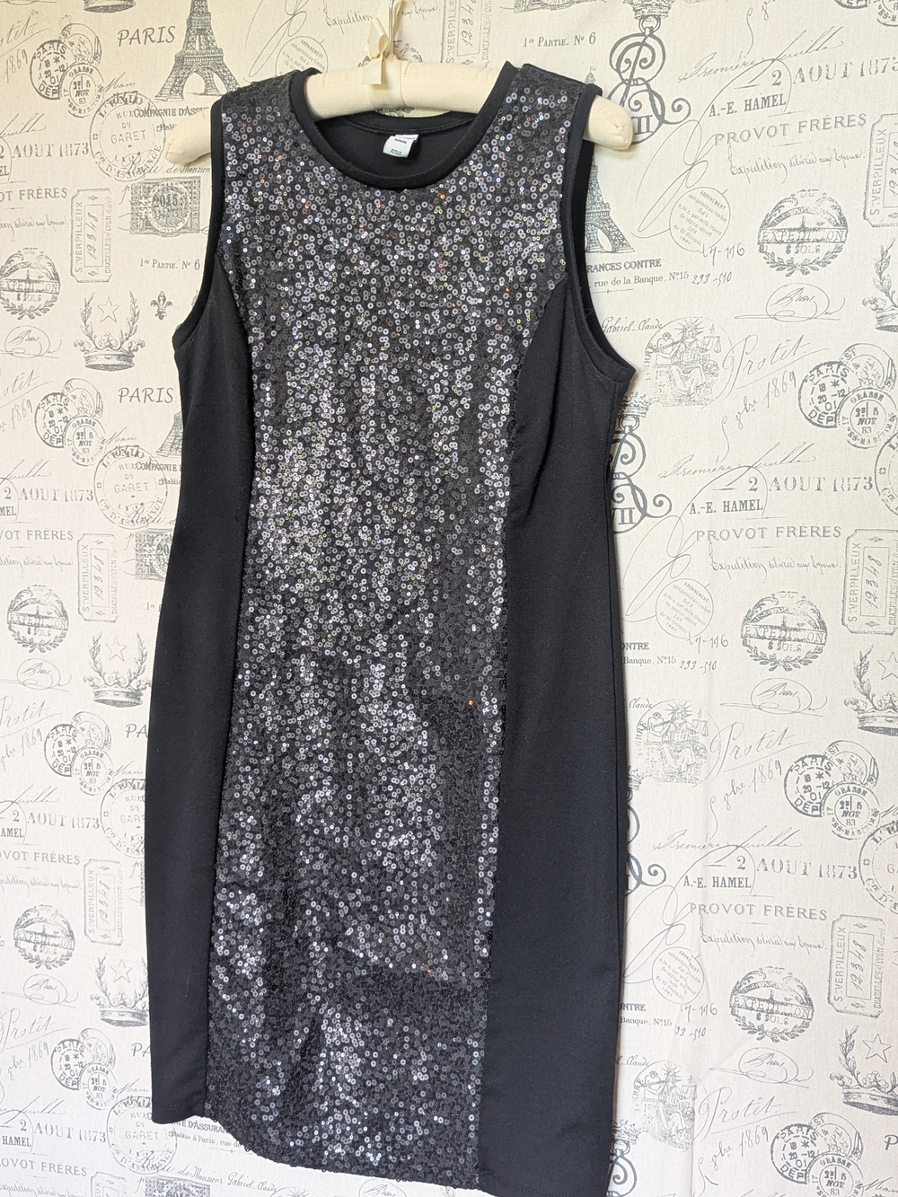 Old Navy Black Sequin-Front Sheath Party Dress - Size Medium